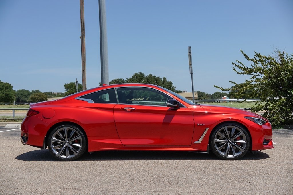 Infiniti q60 red sport